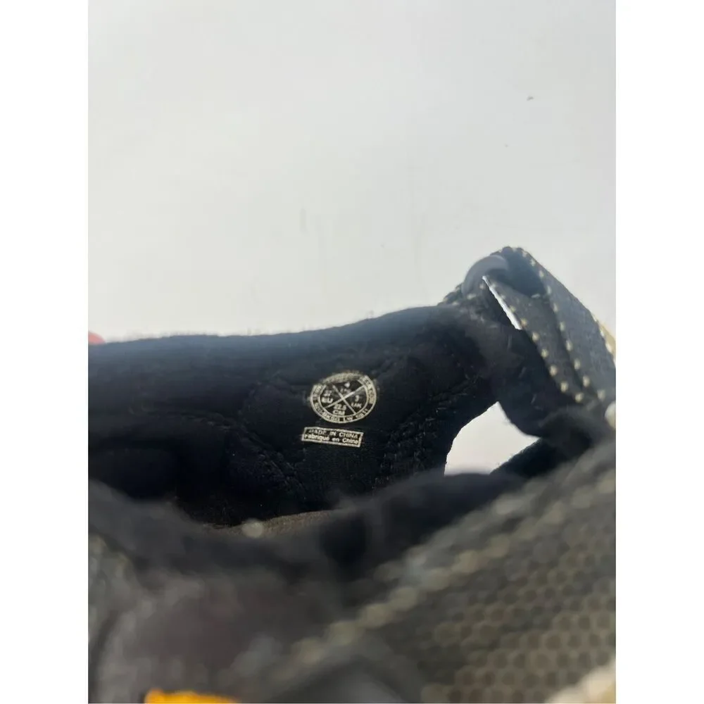 Keen boys hiking water shoes size 4